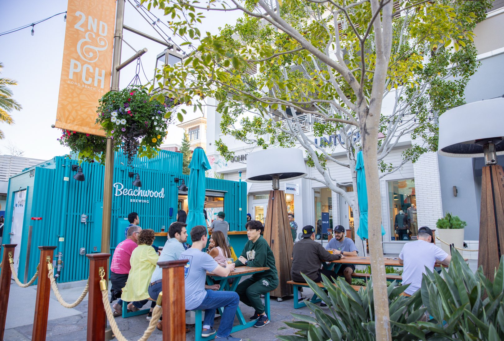Visit Beachwood locations - 2nd & PCH shown